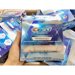 Hé lộ nụ cười trắng sáng rạng ngời vốn có của bạn, miếng dán làm ttăng Crest 3D White Supreme FlexFit