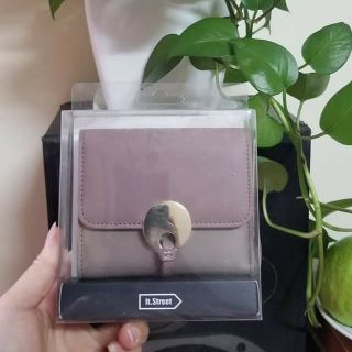 Ví da It.street ôm sale Lotte