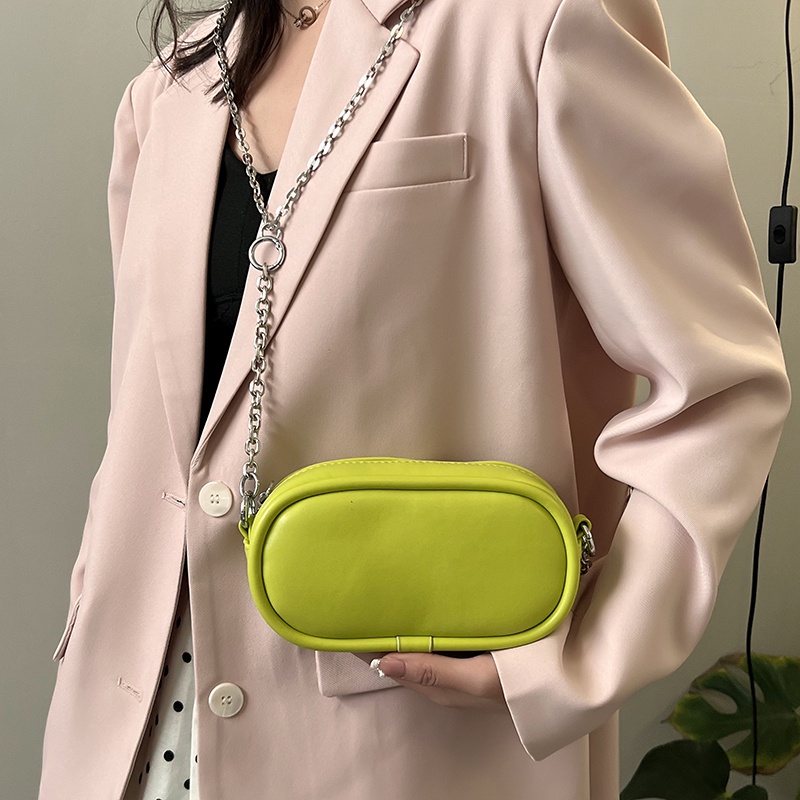 Túi đeo chéo vai IELGY màu kẹo đơn giản phối xích kết cấu đơn giản cho nữ