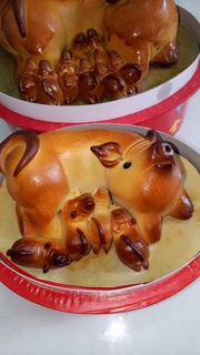 bánh trung thu con heo