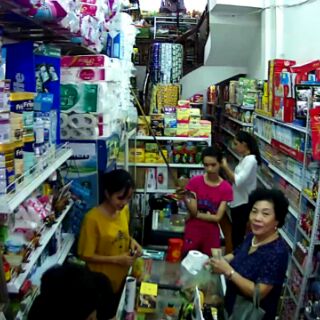 Giấy vệ sinh BiBi không lõi 10 cuộn