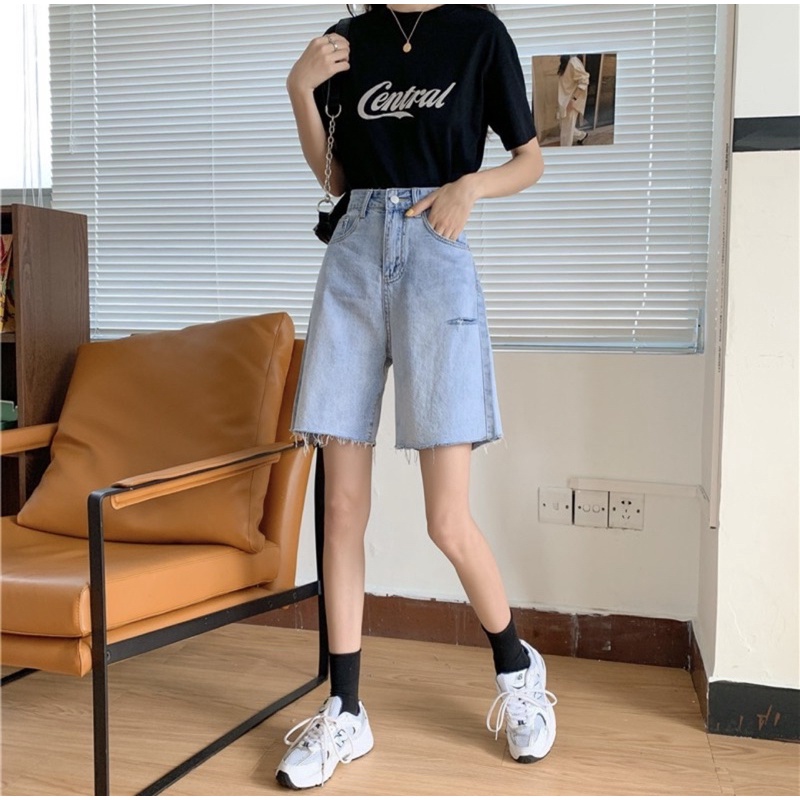 QUẦN SÓC BÒ RÁCH HÔNG ĐÙI TRÁI