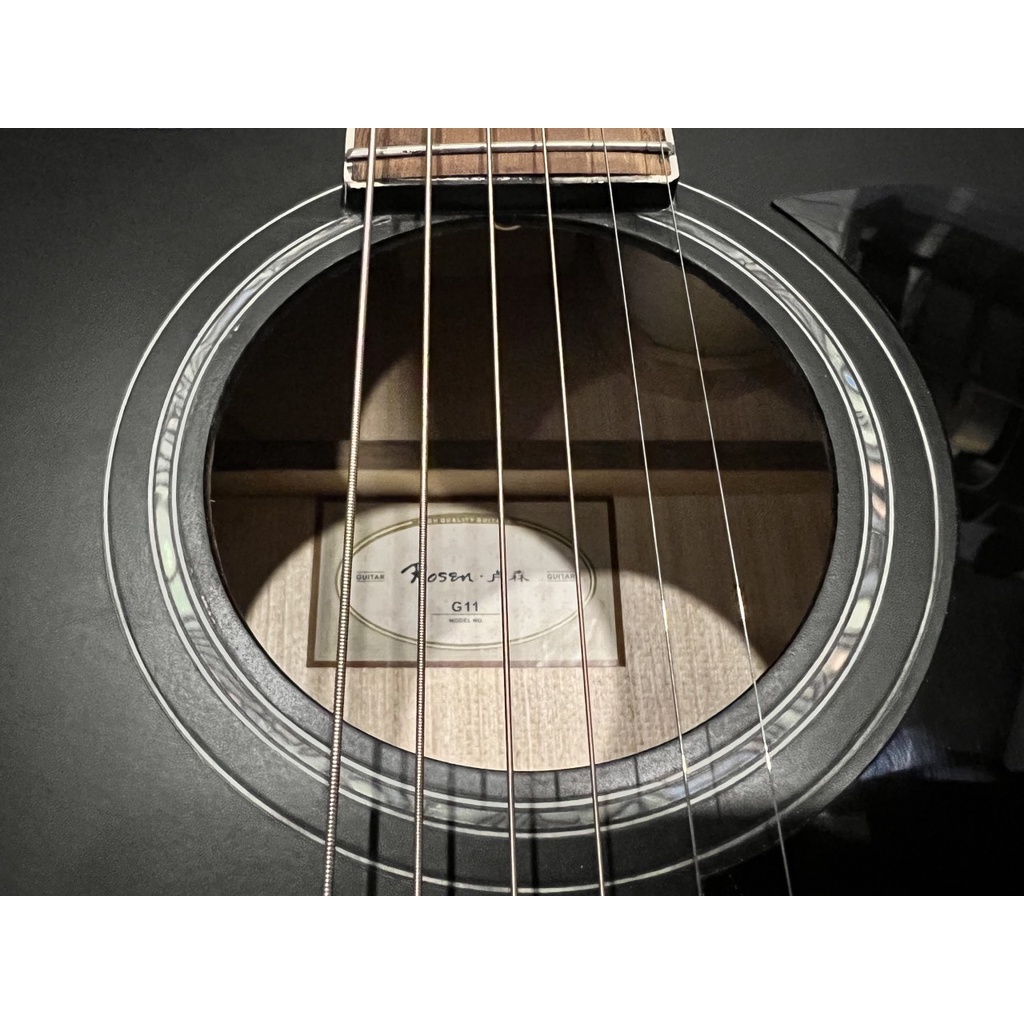 Đàn Guitar Acoustic Rosen