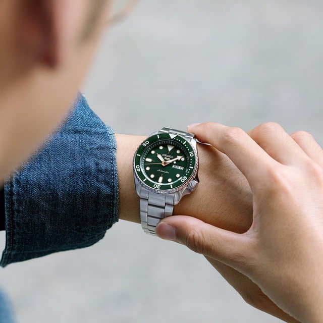 Đồng hồ nam Seiko 5 Sport Green SRPD63K1  chính hãng