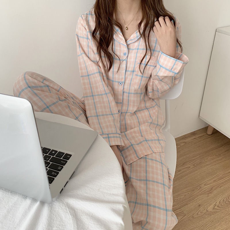 Set pyjama dài tay kẻ caro phong cách Hàn
