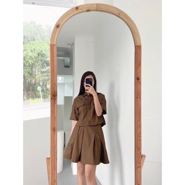 Áo sơ mi croptop cơ bản cho nữ Caffeine Studio