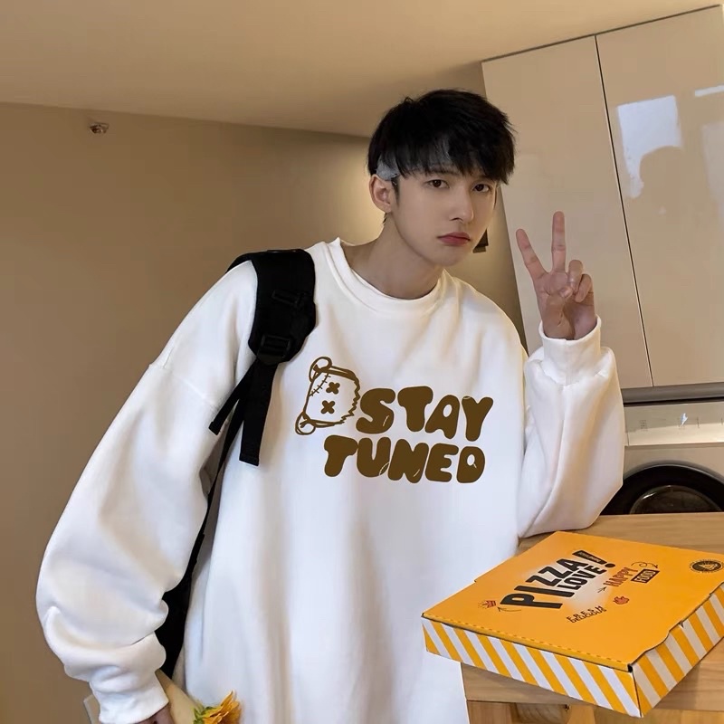 Áo Sweater Nỉ Bông Tay Dài STAY TUNED