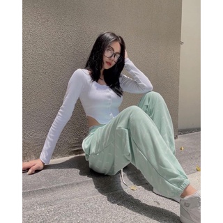 Croptop cúc nút bấm tay dài xéo eo