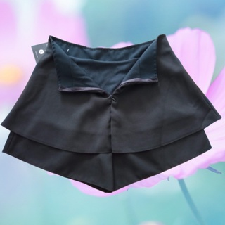 Quần giả váy đính cúc 2 bên
