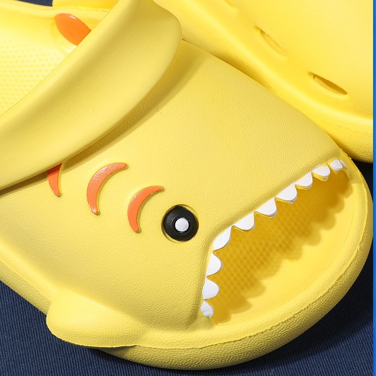 Cute shark-shaped children's slippers   Ready Stock Baby Sandals Non-slip Comfortable Cute Child Shoes Fashion Cartoon kids Slipper Lightweight Baby Shoes