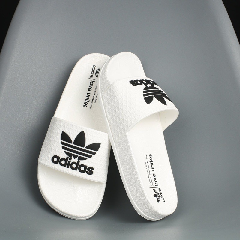 dép quai ngang adidas