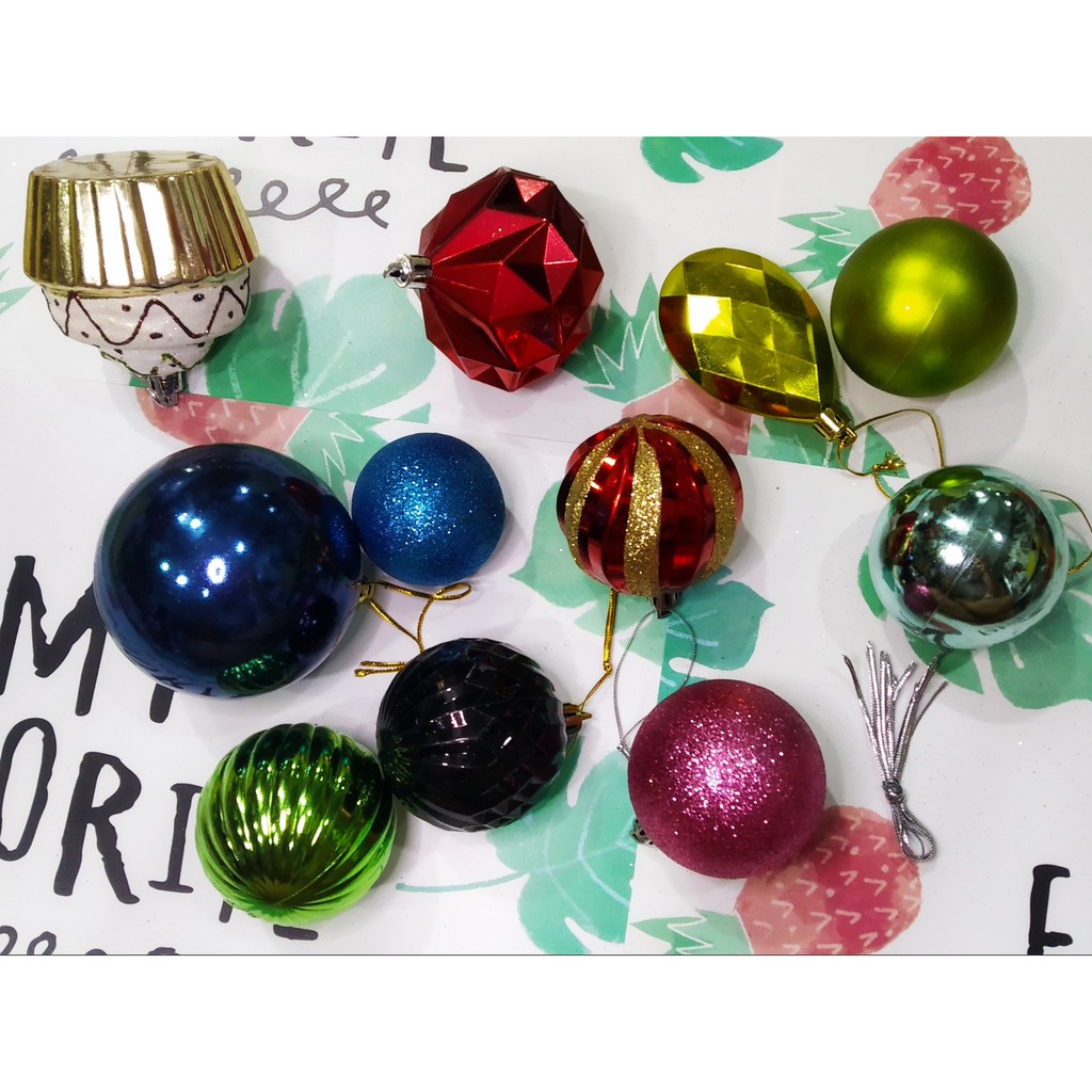 Bộ quả châu to 12 món 3 - 7cm trang trí giáng sinh