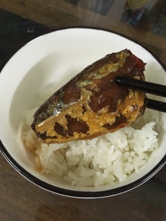 Cá thu sốt cà Pompui Thái Lan 155g date 4/2021