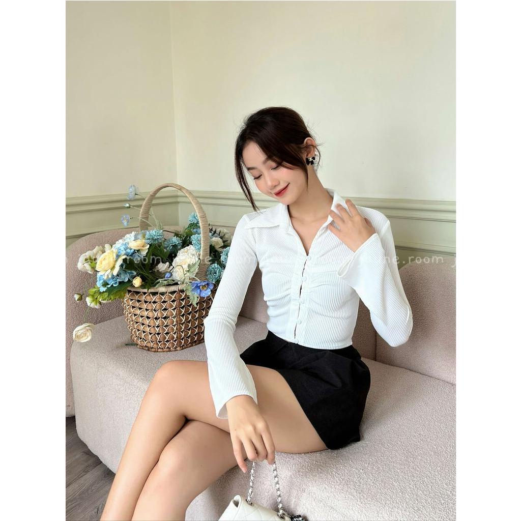 Áo croptop thun tay dài JAUNE cổ sơ mi- Dori Top