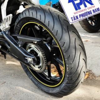 Vỏ xe Michelin 160/60/17 pilot street nhập Thái