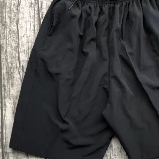 Quần đùi nam,quần sort nam vải gió đen sport | BigBuy360 - bigbuy360.vn