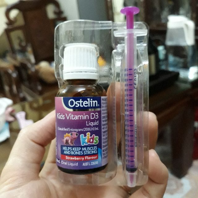 Ostelin kids vitamin D3 liquid  cho trẻ từ 6-12 tháng bổ sung thêm hương vị dâu | BigBuy360 - bigbuy360.vn