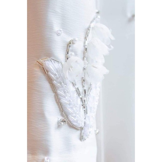 Áo dài trắng tây thi 2tà thêu thiết kế thủ công