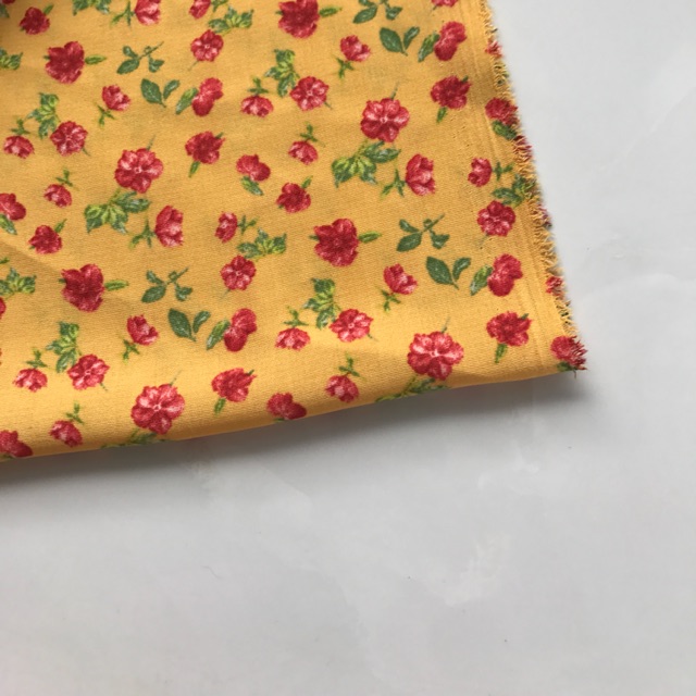 Vải đũi lụa vàng hoa nhí