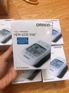 Máy đo huyết áp Omron 6230