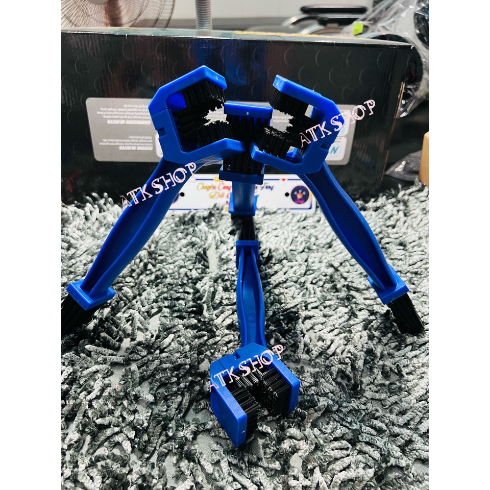 Bàn chải  đa năng vệ sinh sên nhông dĩa dành cho tất cả các loại xe sử dụng nhông xích