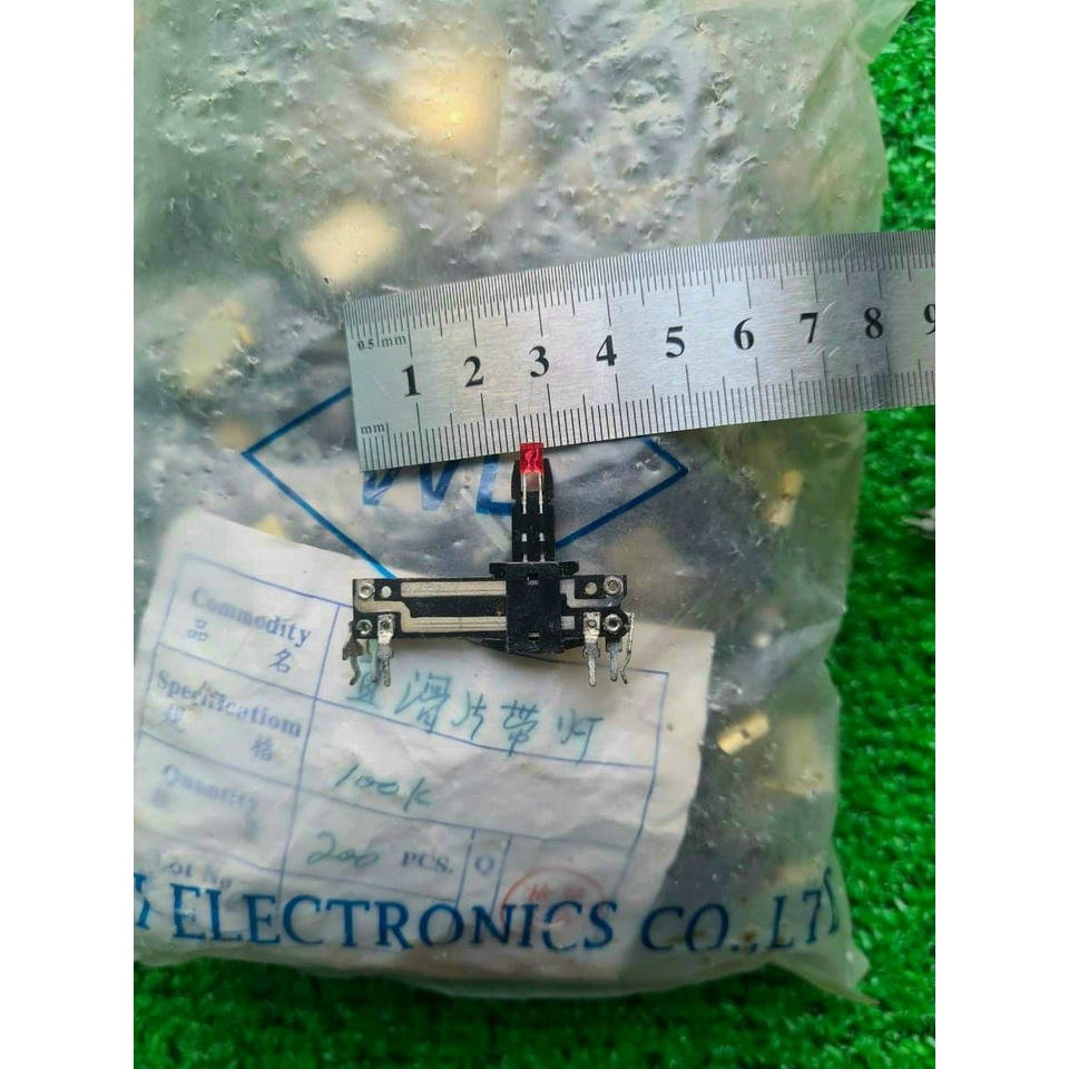 Bịch 200 chiết áp trược 100k dài 4cm