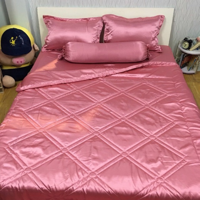 Bộ chăn ga gối Phi Lụa( kèm 2 bao gối nằm, 1 bao gối ôm)