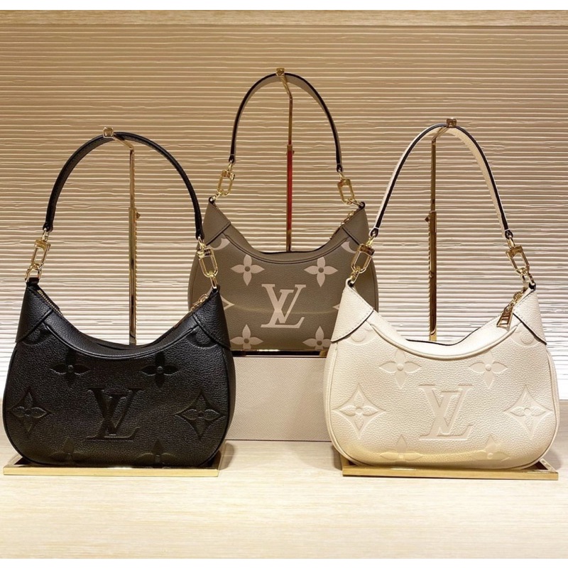 LV BAGATELLE BAG Fullbox nam châm nguyên seal  sz24cm chất da bò mềm 3 màu♥️