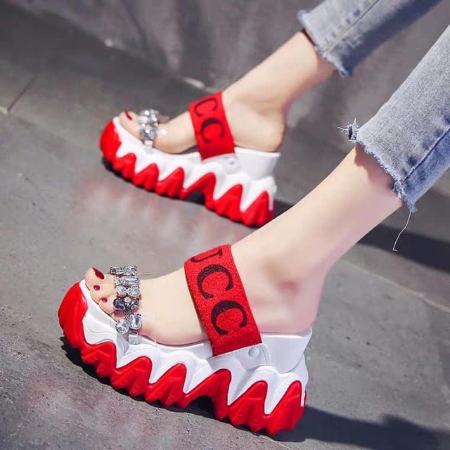 Sẵn đen - dép bánh mì đế dày thời trang 10cm -112706