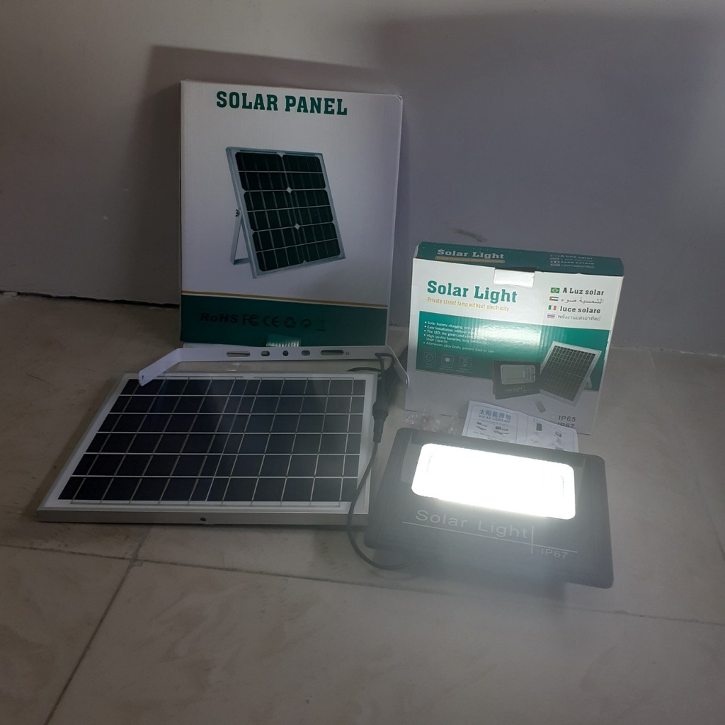 Đèn Led Pha Năng Lượng Mặt Trời Solar Light 200W- 563 Led, Ánh Sáng Trắng