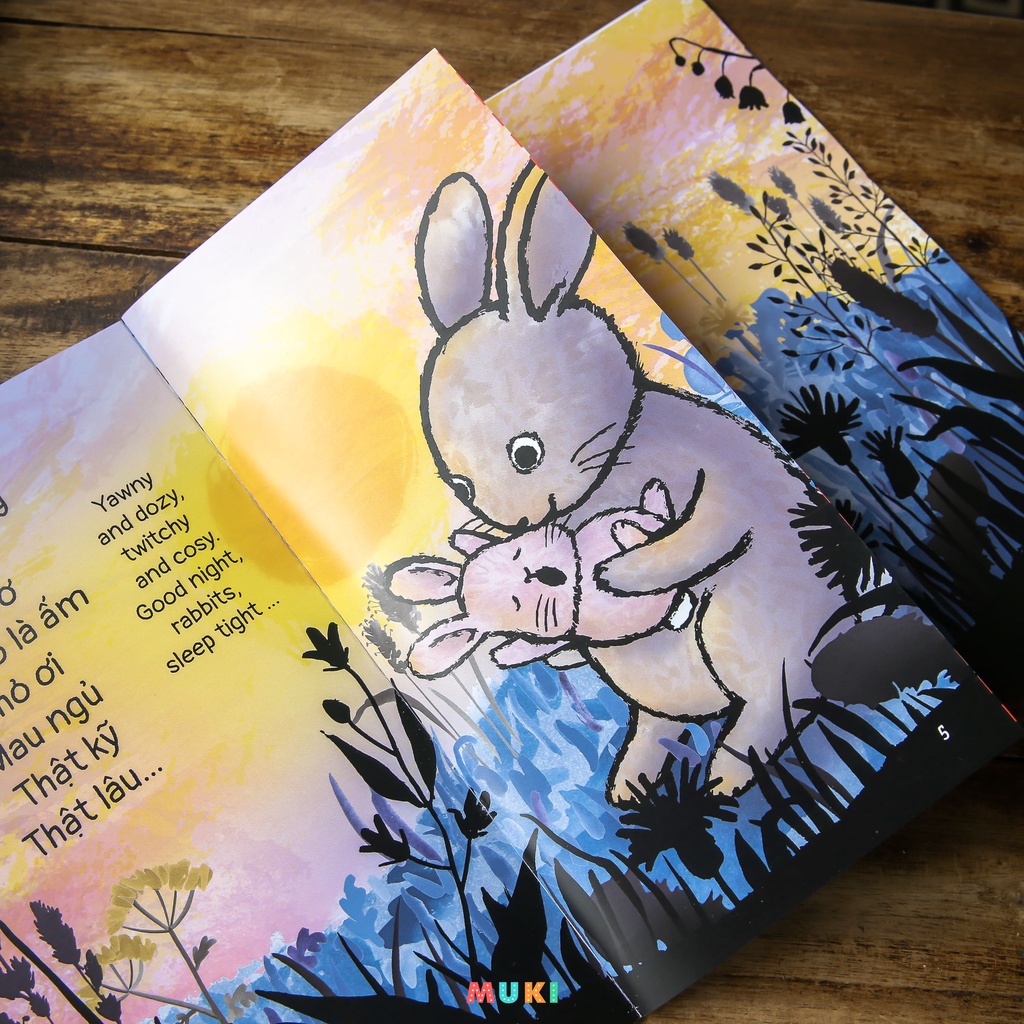 Sách Truyện Tranh Ehon Song Ngữ Anh - Việt: Ngủ Ngon Như Thế Này, Thật Là Tốt, Thơm Như Thế Này ,Chào Như Thế Này