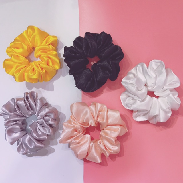 Cột tóc vải phi lụa siêu to , cực nhún - scrunchies