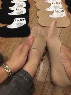 TẤT HÀI HALI