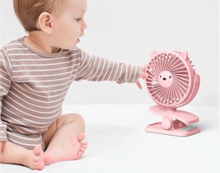 Quạt mini kẹp xe đẩy cho bé