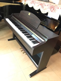 Đàn Piano điện Yamaha CLP-930