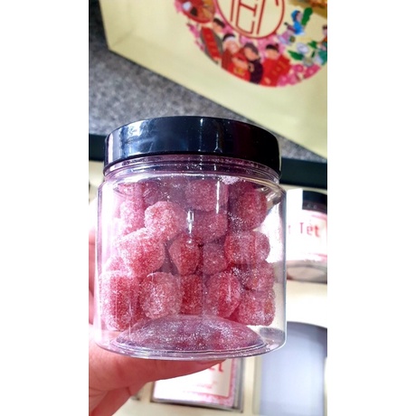 (LẺ = SỈ) SÉT HỘP MỨT QUÀ TẾT CAO CẤP 8 VỊ  ( HÌNH THẬT) NẶNG 1.6KG KÈM TÚI GIẤY | BigBuy360 - bigbuy360.vn