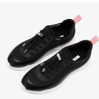 Sneaker pedro