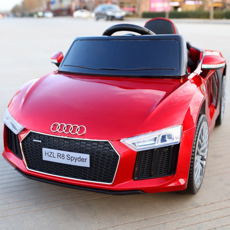 Ô tô xe điện cho bé AUDI R8 Spyder tự lái và điều khiển 2 động cơ (Đỏ-Trắng-Xanh-Vàng)