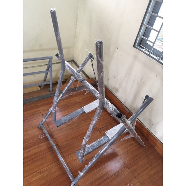 Máy chạy bộ trên không