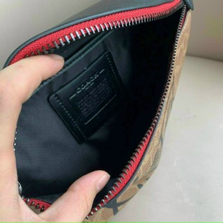 Túi bao tử Coach