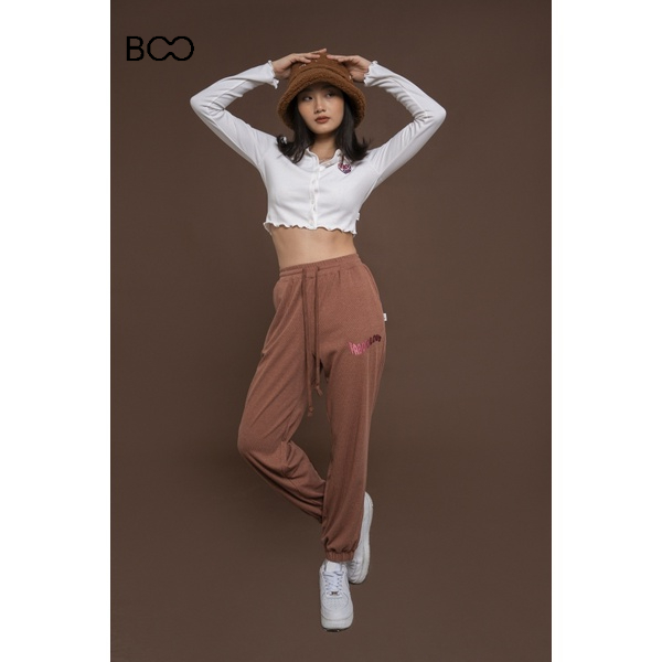 Quần Jogger Nữ BOO Dáng Rộng Chất Vải Thun Gân Thêu Logo FABOOLOUS