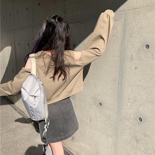 Áo Hoodie Cổ TròN Hở Vai Phong CáCh HàN QuốC MớI