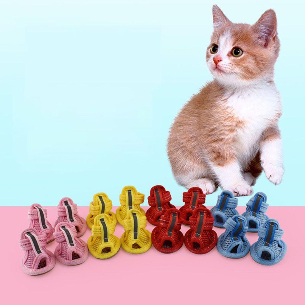 Set 4 Xăng đan Thoáng Khí Chống Mài Mòn Có Dây Đeo Phản Quang Dành Cho Chó AUGUSTINA