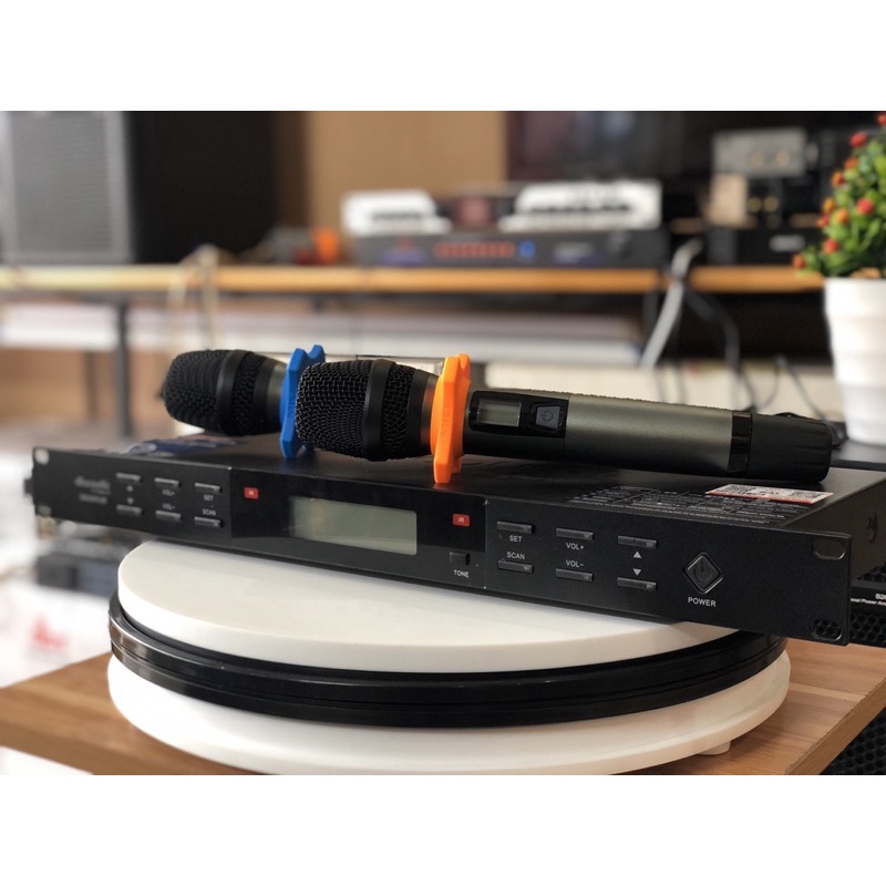 Mic DB 350 Plus Tặng Ngay Quà Tặng