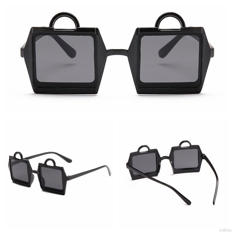 Kính mát gọng vuông phong cách thời trang cho bé