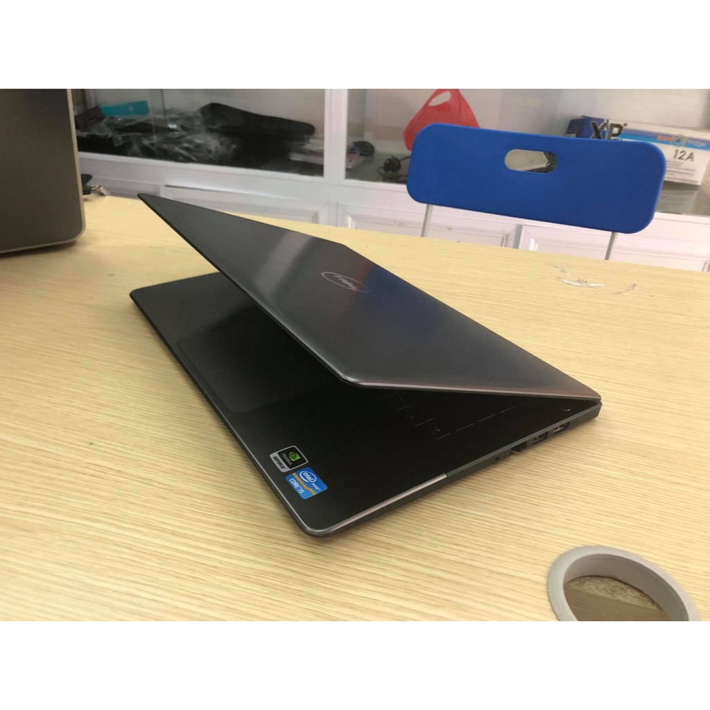 Dell Vostro 5460 Core i5-3230M, ram 4Gb, ổ HDD500Gb, cạc rời GT630 2Gb, màn 14 inch