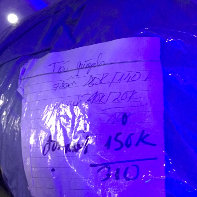 Chao chị chúc chi luon thanh cong va vui ve trong cuộc song chúc chi co một ngay lam việc thật vui v