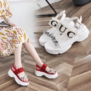 Sandal chiến binh