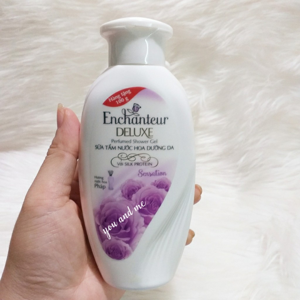 (hàng khuyến mãi) Sữa Tắm Trắng Dưỡng Ẩm Enchanteur