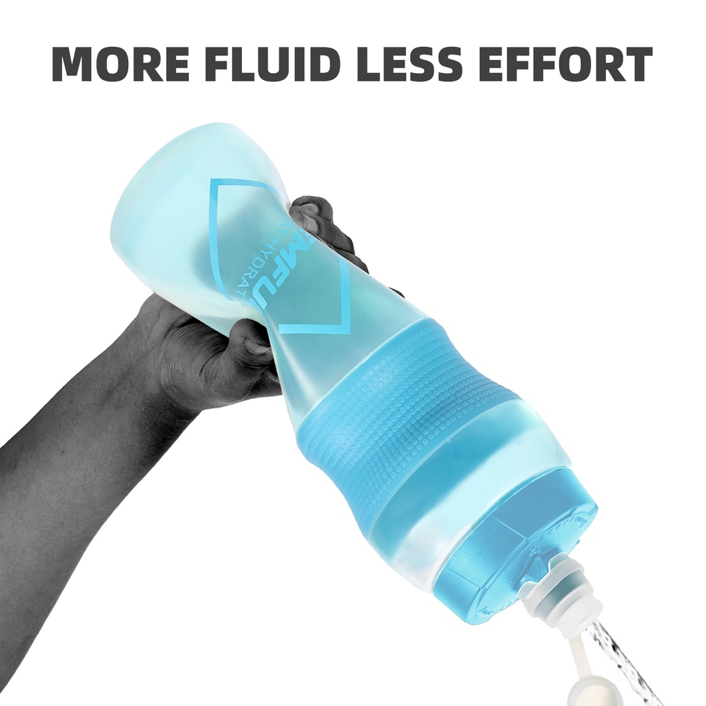 Bình Nước Dạng Bóp 750ml Có Vỏ Bọc Tiện Lợi